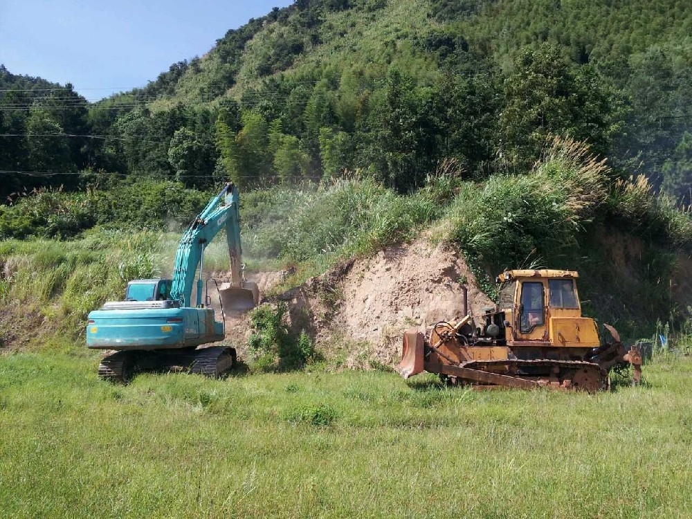 S208岳陽(yáng)縣楊林至張谷英公路工程A2合同段正式開(kāi)工