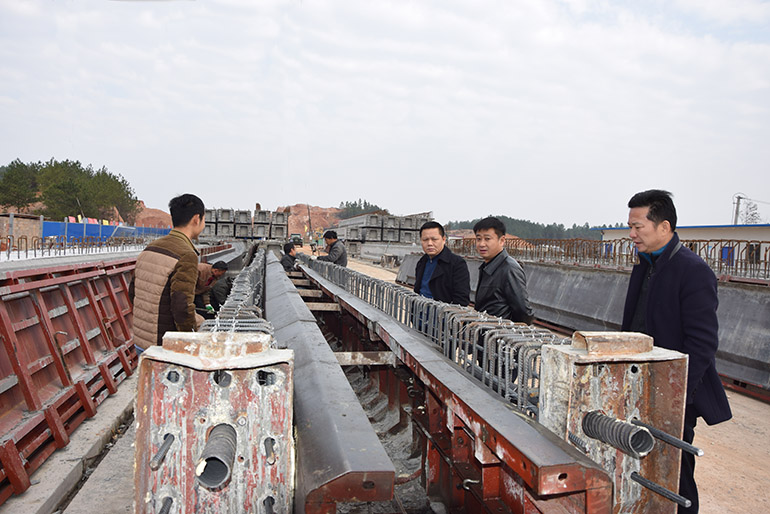 不一樣的春節(jié)，不一樣的責任